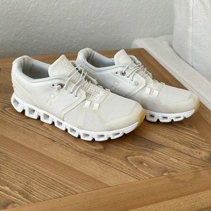 On Cloud 5 Shoes, “all white” - size 7.5, GUC